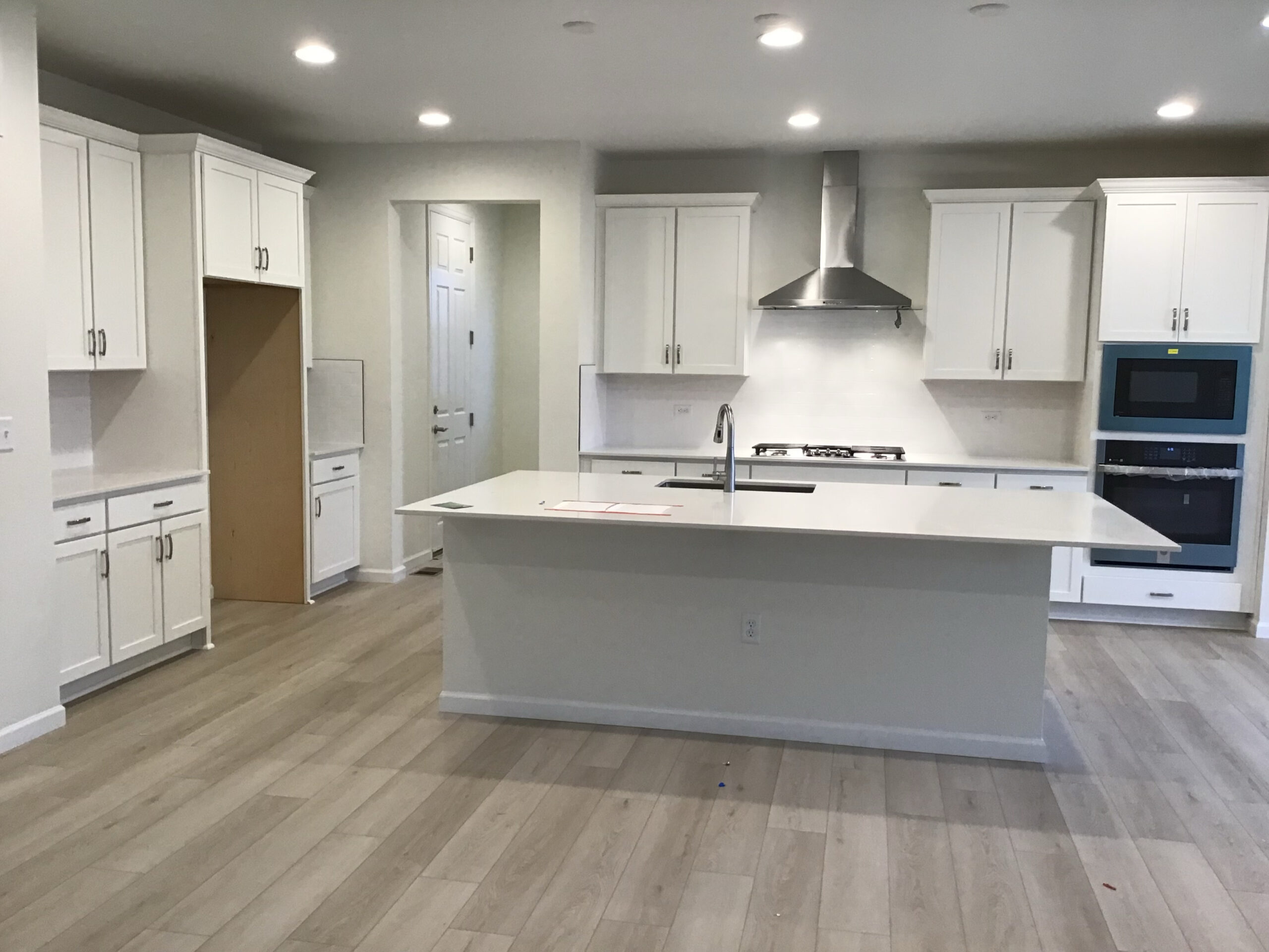 Sierra Cabinets Custom Kitchen White